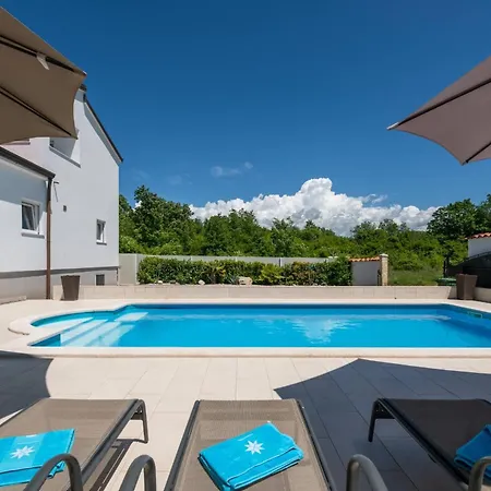 Holiday home Ellen Sophie *